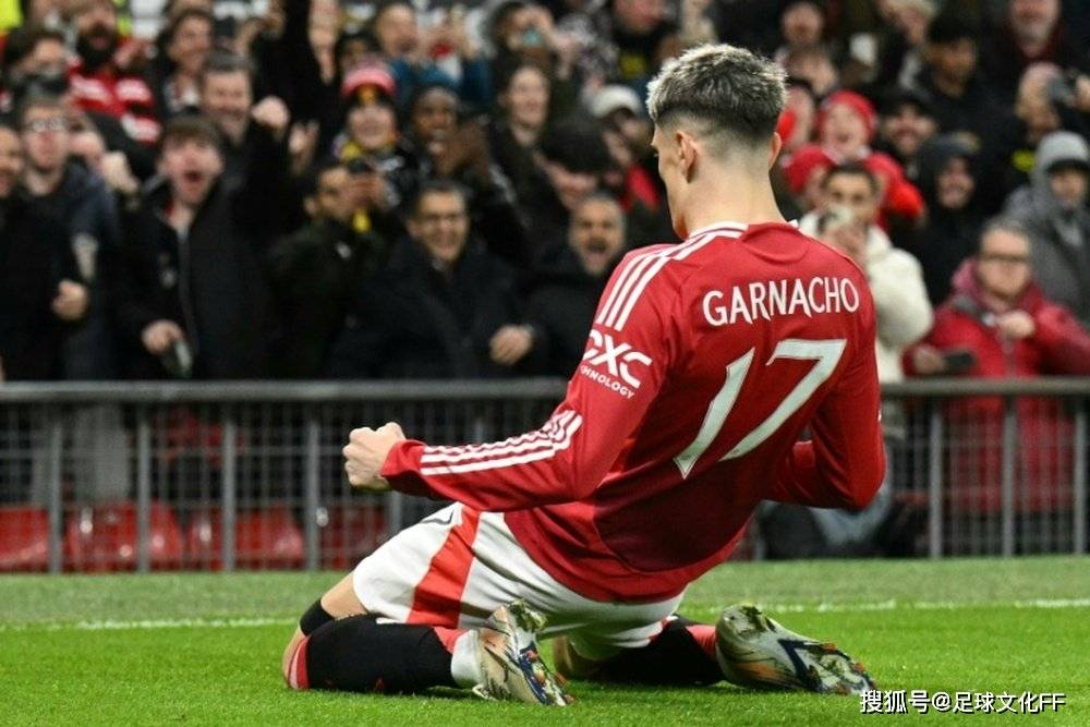 窗口期曼联备战德甲；远射贴柱细节曝光；态度坚定；年轻球员得到机会